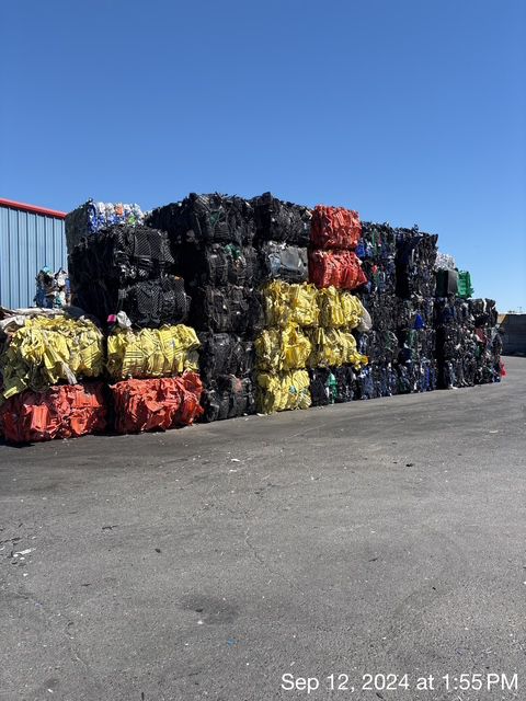 NO.24-1726-K USA HDPE crates (1).jpeg